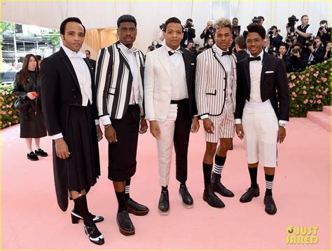 Broadway's 'Ain't Too Proud' Stars Coordinate Their Met Gala Outfits ...