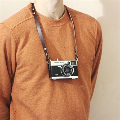 choose   camera strap length