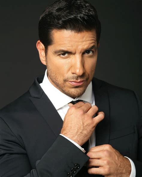 Quién es Paulo Quevedo: biografía, carrera y fotos del concursante de