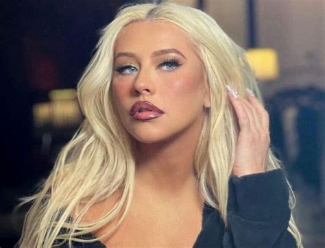 Did Christina Aguilera Get Her Lips And Nose Done? Before