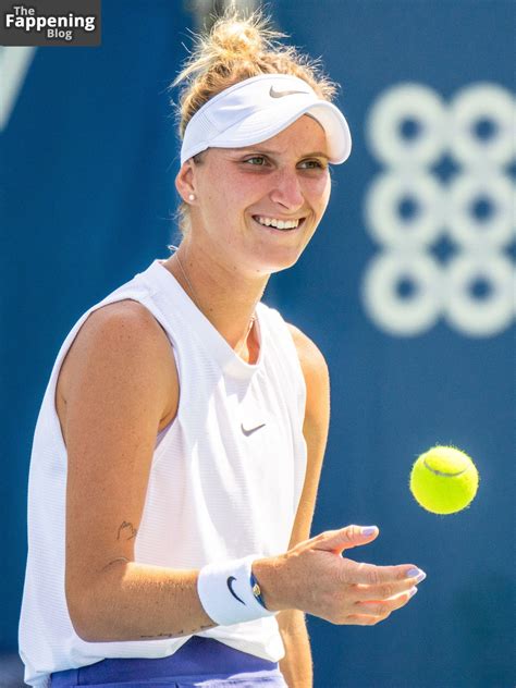 Marketa Vondrousova Nude Photos & Videos 2025 | #TheFappening