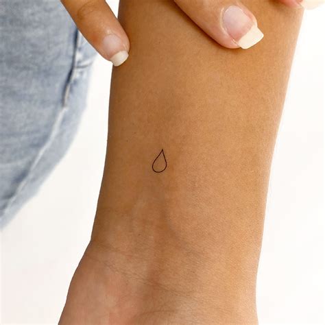 what does a tattoo of a tear mean 3