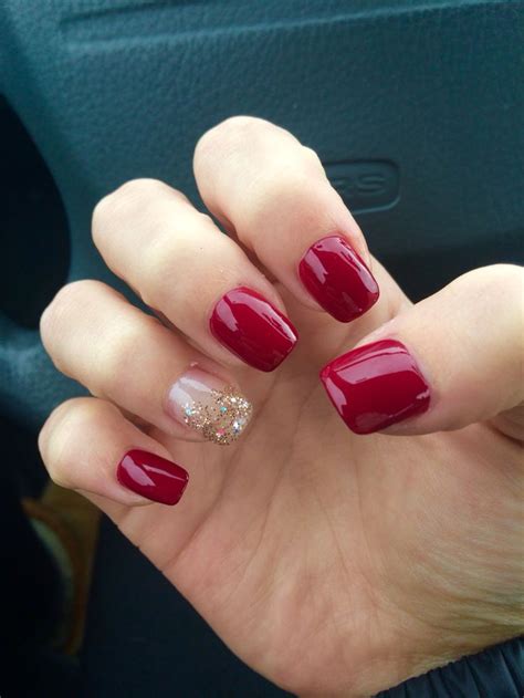 Maroon and glitter | Nails, Glitter, Beauty