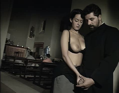 upscaled monica roccaforte il confessionale eporner
