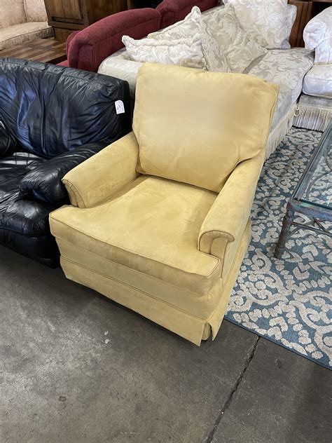 Poor Honey's Used Furniture – 4250 San Leandro St. Oakland Ca, 94601