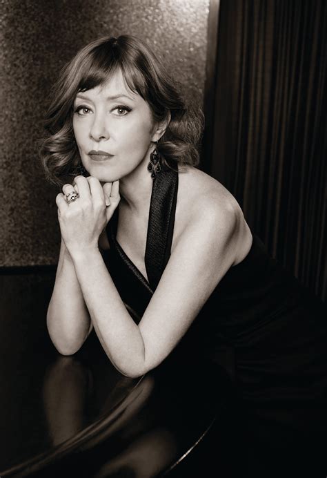 Suzanne Vega | Artist | GRAMMY.com