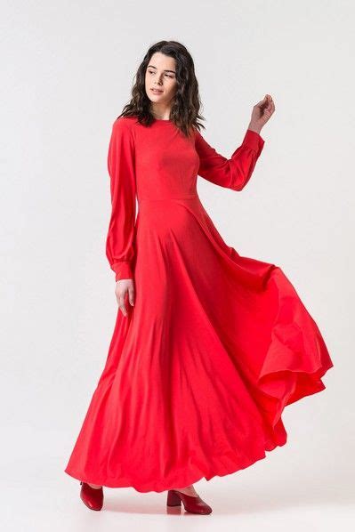 #Длинное #платье #полусолнце ягодное | Turtle neck dress, Marsala dress ...