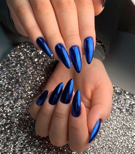 Metaliczne paznokcie . Hit jesieni 2022. | Gel nails, Mirror nails, Nails