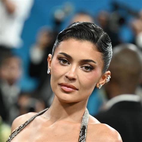 29 Most Controversial Met Gala Red-Carpet Moments of All Time | Teen Vogue