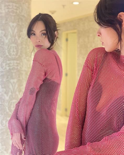 Dhasia Wezka relata la infancia violenta que tuvo a manos de su propio