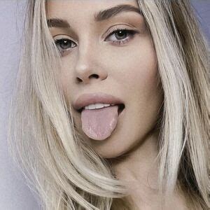 Lily Ermak aka lilyermak Nude Leaks OnlyFans - Faponic
