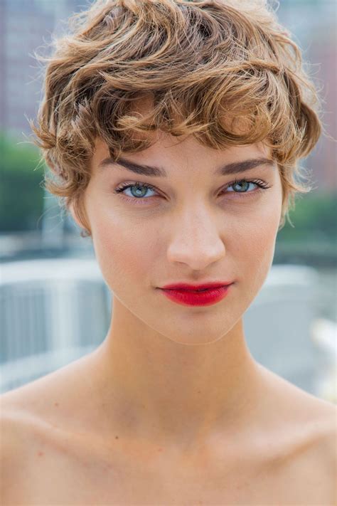 The Best Hair Looks From the Spring 2019 Runways | Hair trends, Cool