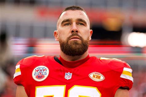 travis kelce   splash  sydney biancas