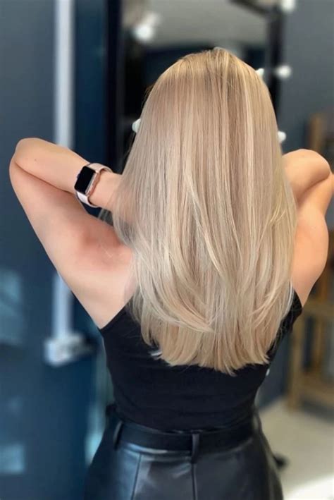 Pin by Aliya Whittaker-Mcgreal on Hair | Beige blonde hair, Warm blonde ...