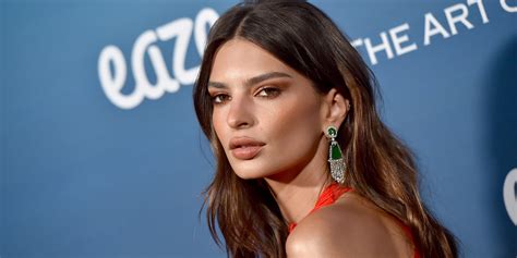 Emily Ratajkowski Wallpaper Full Hd Free Download
