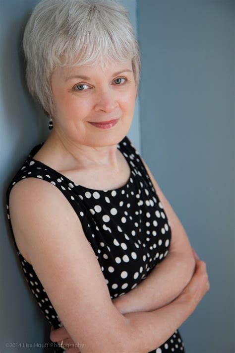 Life's Stories Told with Love and Respect at Askew Obituaries