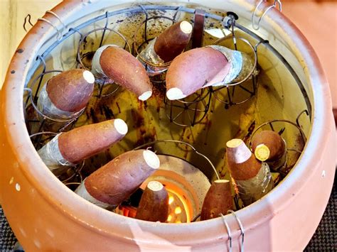 【本八幡グルメ】蜜が溢れる！専門店『おいもや壺』の壺焼き芋。冷めても美味しい極上スイーツ | モトグルマガジン