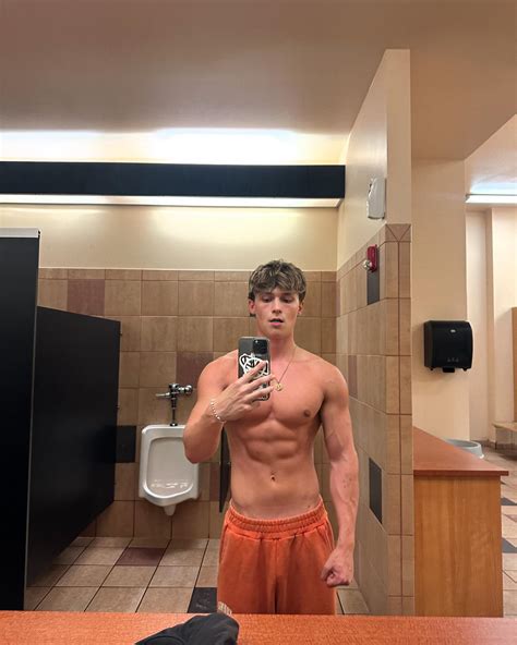 Tayson Madkour | malibu. | Instagram