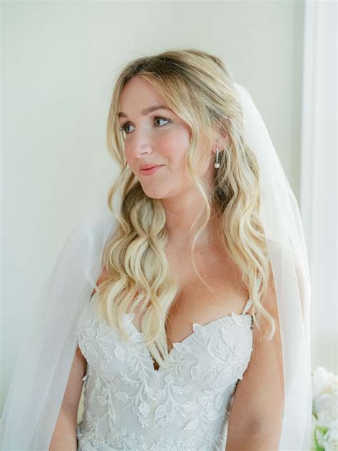 Wedding Hairstyles Half Up Half Down With Tiara And Veil