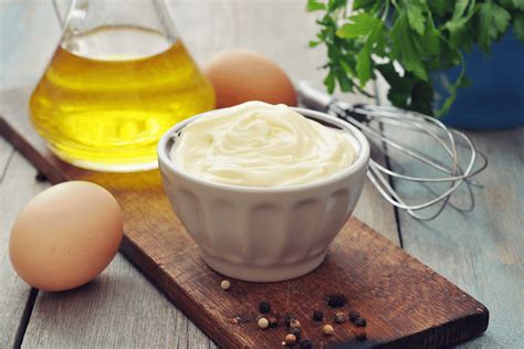 Why Is Mayo White If Yolks Are Yellow?