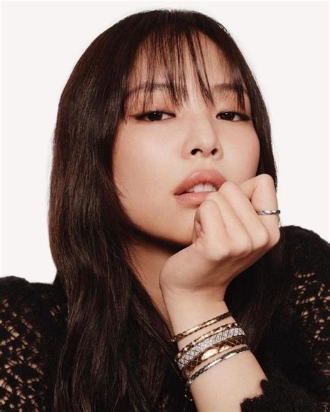Sự nghiệp solo của Jennie chính thức bắt đầu - 2sao