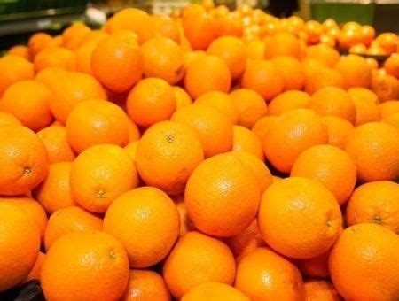 В Молдове резко подешевели цитрусовые