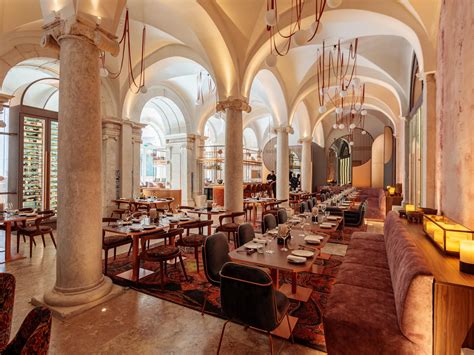 Lisbon Restaurants | Convent Square Lisbon Hotel, Vignette Collection