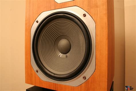 Yamaha NS-200M restored & veneered Photo #2085132 - US Audio Mart