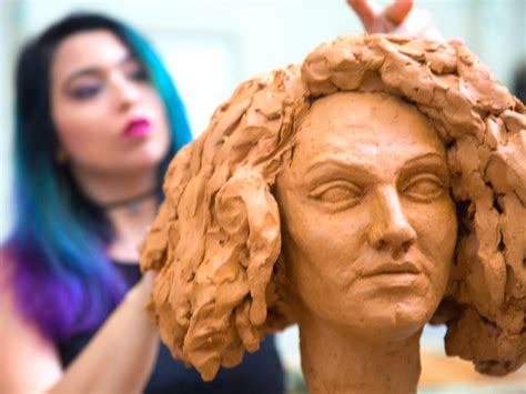Sculpting 101: Creative Guide To Captivate Imagination!