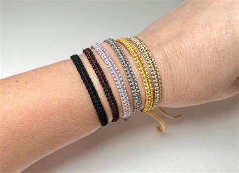 Set of 2 Macrame Bracelets 2 Colors Handmade Bracelets With a - Etsy