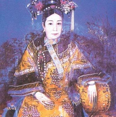 Кольца для ногтей и их история - нужны ли дамам когти?: world_jewellery ...