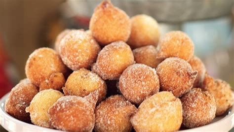Foto De Bolinhos - Bolinhos de Chuva na Airfryer, sem óleo, com 5 ingredientes, em 15 minutos
