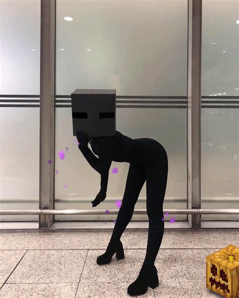 I dressed up as Enderman for Halloween : r/feemagers