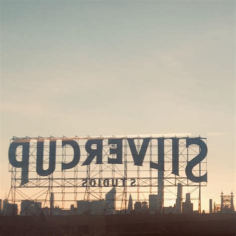 A hidden 7 Train NYC feature makes the commute much faster 31