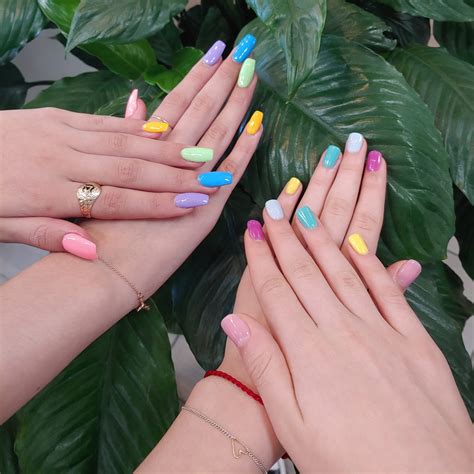 Vivid Nails in Sherwood