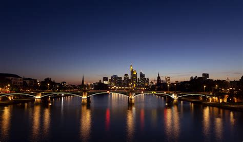 Skyline at Night - Elke Schulz Photography