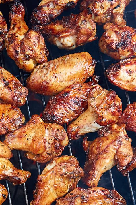 how long to cook wings on charcoal grill