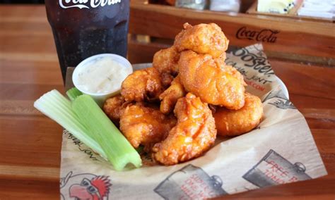 roosters west broad wedgie salad