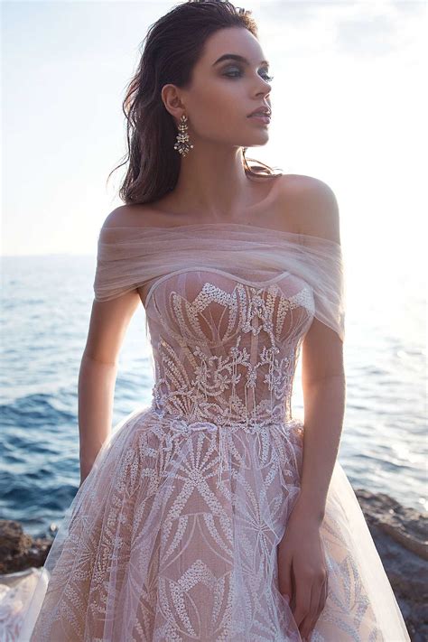 Authentic designer wedding dresses - Beautiful Bridal Gowns - Demure