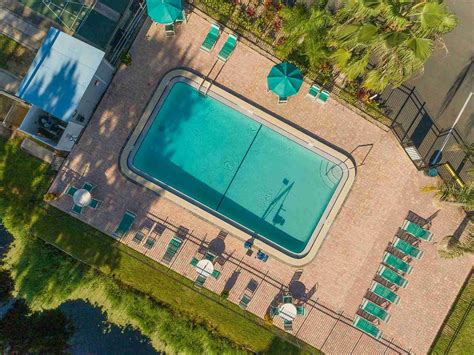 SUN RETREATS HOMOSASSA RIVER: 2023 Prices & Reviews (FL) - Photos of