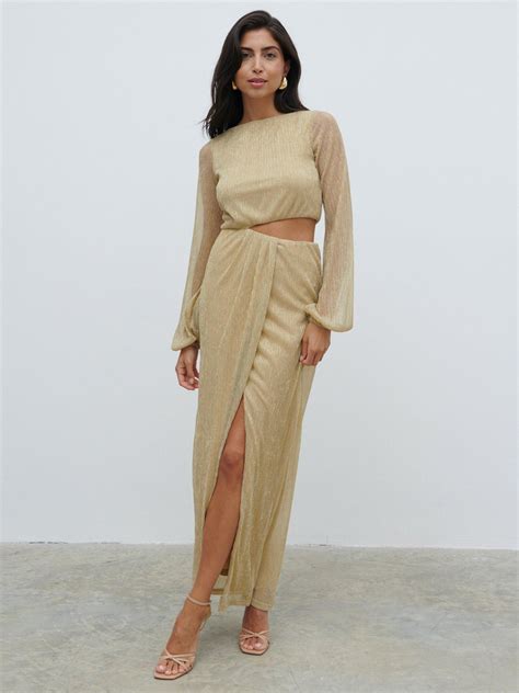 long white maxi dresses with long sleeve 4