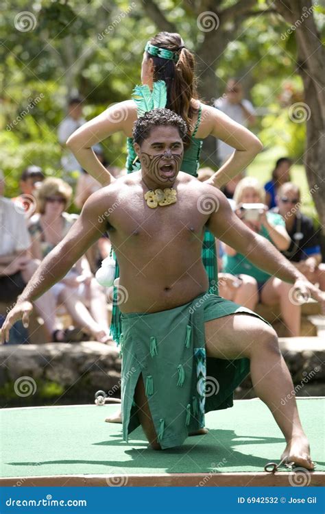 Maori Dancers 1544 editorial photography. Image of traditional - 6942532