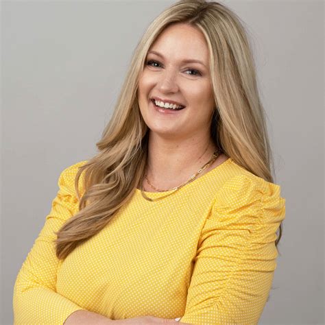 Welcome to easy, stress-free living in the sought-after Ocean Edge