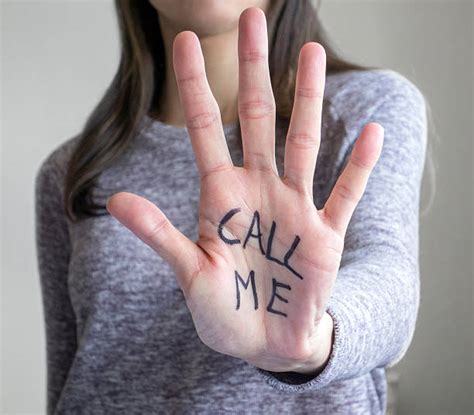 royalty  call  pictures images  stock  istock