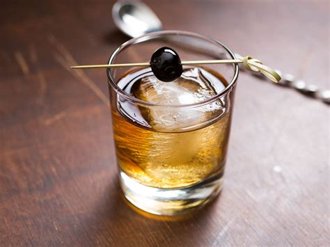 20 Rye Cocktails to Chase Away the Winter Blues