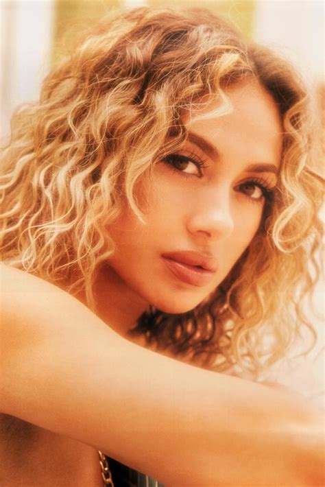 Toni-Camille- 30% OFF on Twitter: "Like for face, RT for ass 💦 https ...