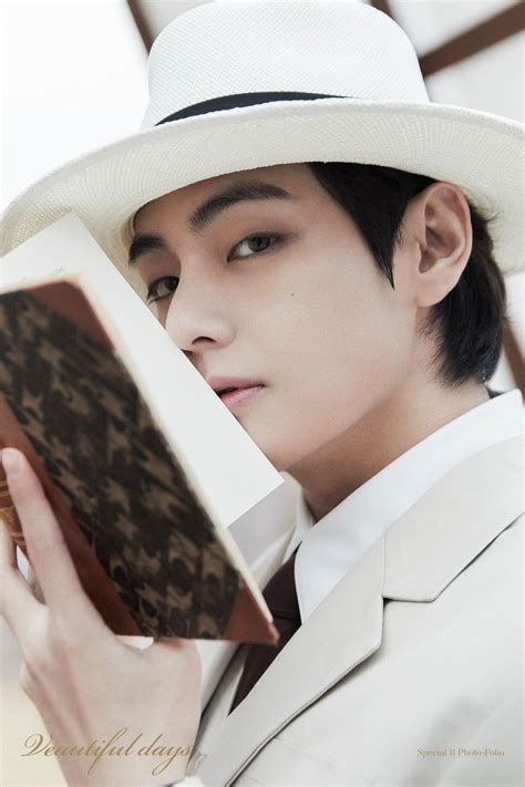 BTS's V (Kim Taehyung) is a living work of art in second preview photos ...