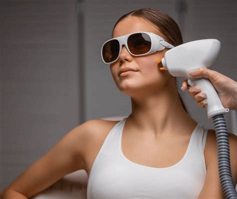 Laser Hair Removal Guide - Process, Benefits, and more!