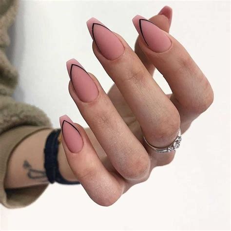 Ballerina nails design nel 2024 | Unghie idee, Unghie, Idee per unghie