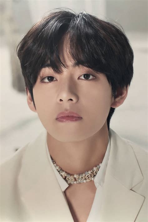 kim tae hyung biography age height net worth   vrogueco